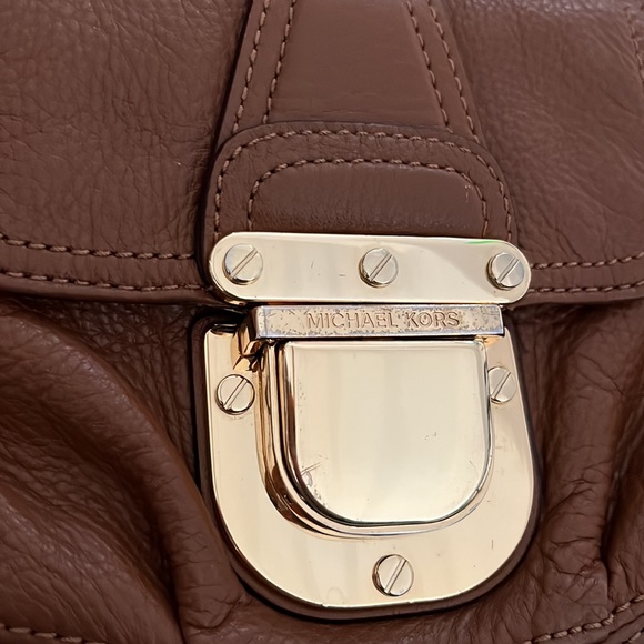 Michael Kors Crossbody - Picture 3 of 7